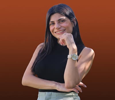 דנית מקסימוב